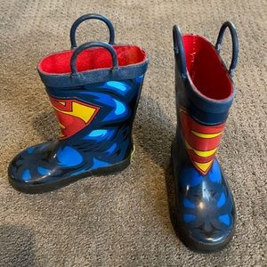 Superman size 8 toddler. Western Chief brand.
